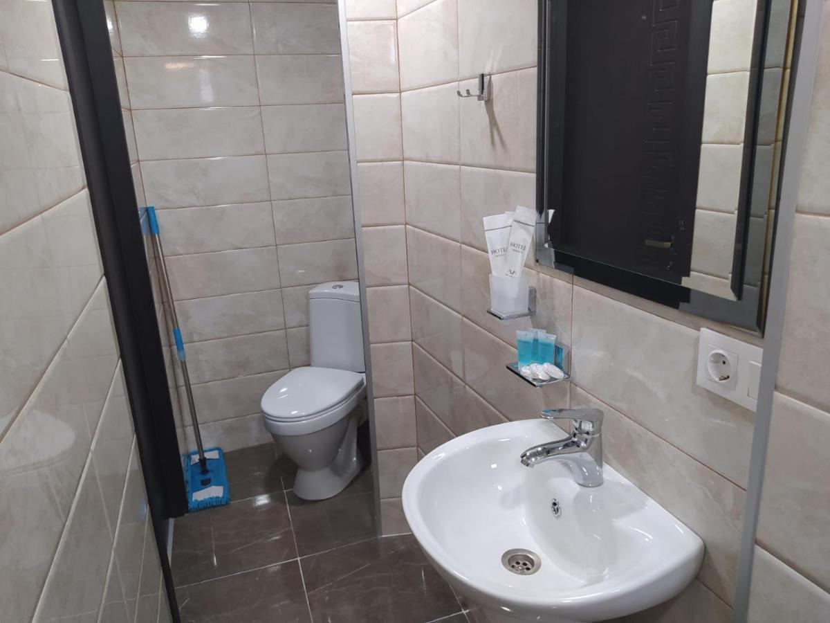 Apartment Dry Bridge Tbilisi Exteriör bild